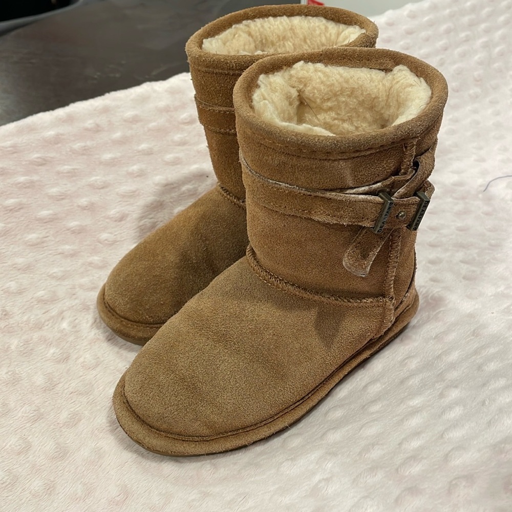 BearPaws Girls Boots